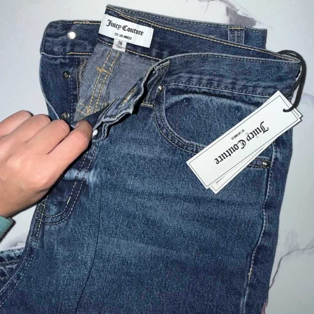 Juicy Couture Jeans - Picture 3 of 3